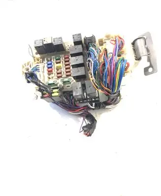 Mitsubishi Grandis Fuse module MR587655 G8C507M MMR587655