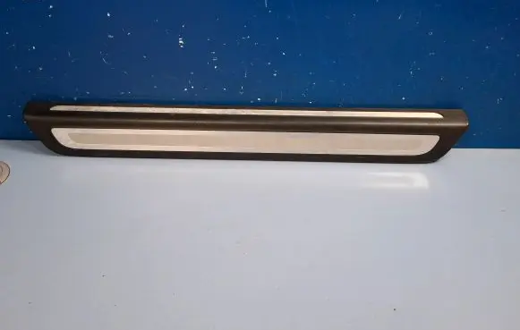 Audi Q5 SQ5 Front sill trim cover 8R0853373 8R0853373A 8R0853373C
