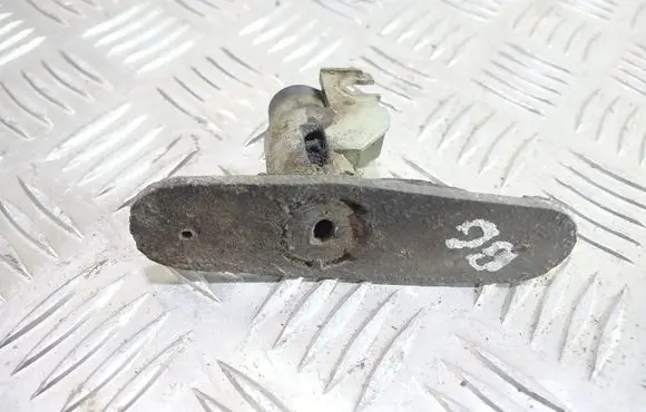 Ford Focus Tailgate exterior lock 