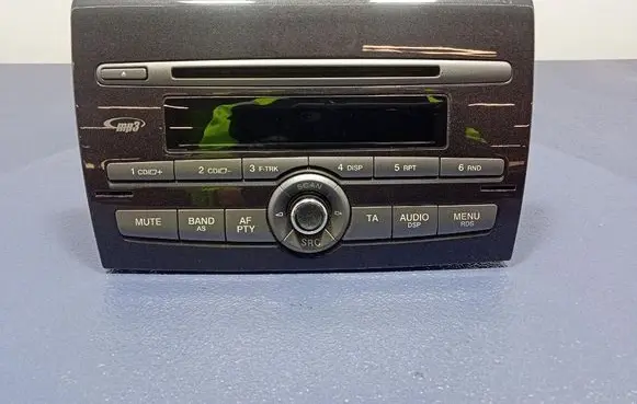 Fiat Bravo Radio/CD/DVD/GPS head unit 735451942