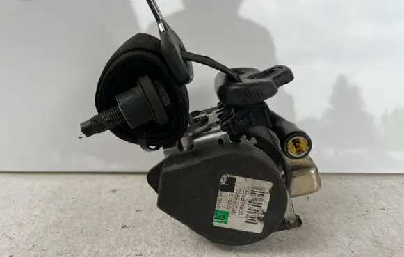 Mercedes-Benz A W169 Front seatbelt 602876900 008R000