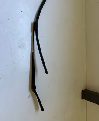 Windshield/front glass wiper blade