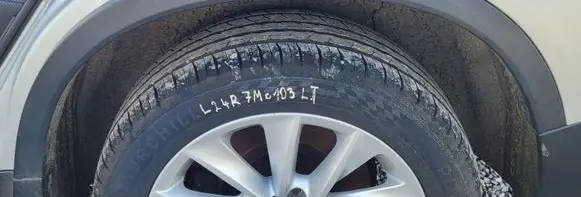 BMW X3 F25 Front arch trim