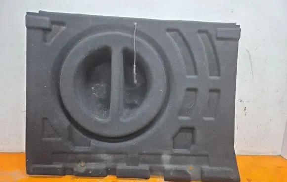 Renault Megane II Front floor carpet liner 8200128509