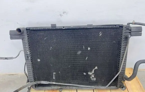 Mercedes-Benz SL AMG R129 Coolant radiator