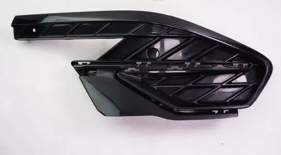 Cupra Formentor Front bumper lower grill 5FF853665D