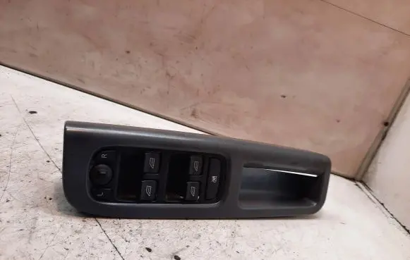 Volvo V50 Electric window control switch 30710787 06401408 0706760