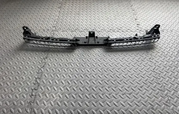 Volkswagen Golf VII Front bumper mounting bracket 5G0805705Q
