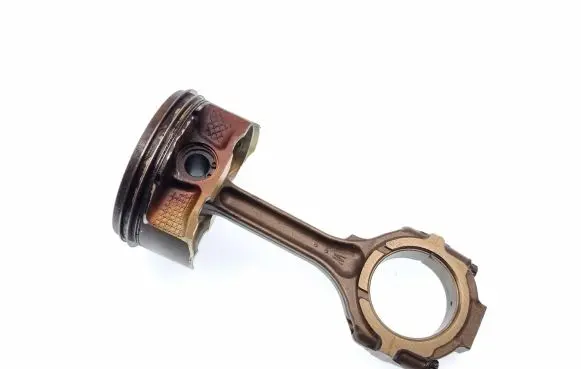 Nissan Murano Z52 Piston with connecting rod