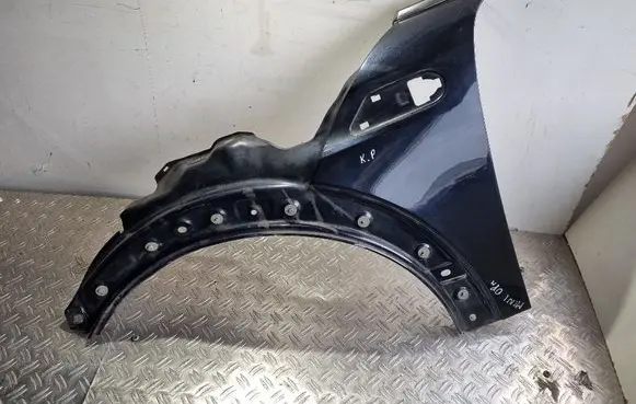Mini One - Cooper Coupe R56 Fender