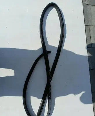 Toyota Yaris Rubber seal loading door 12434053587
