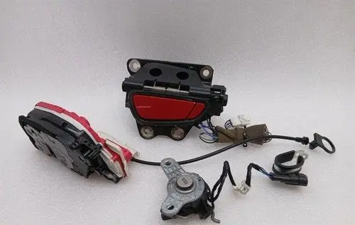 Ferrari Purosangue Coupe door lock (next to the handle)