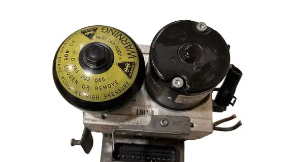 Mercedes-Benz E W211 ABS Pump A0054319712 0265250111 A0004302394