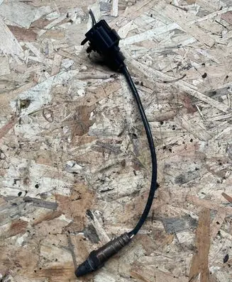 Volvo V40 Lambda probe sensor 34038-aaa 3139385 140328
