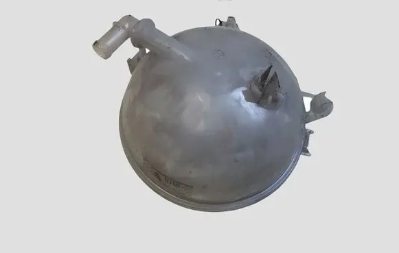 Audi A3 S3 8V Coolant expansion tank/reservoir 5Q0121407H