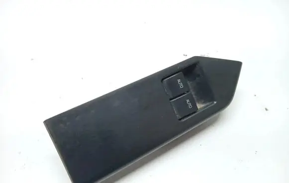 Ford Mustang V Quarter vent window switch AR3T-14540-AAW