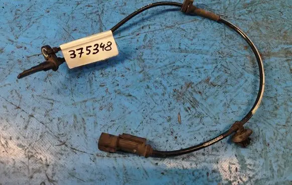 Ford Mustang VI ABS wheel speed sensor FR3Z2C190B