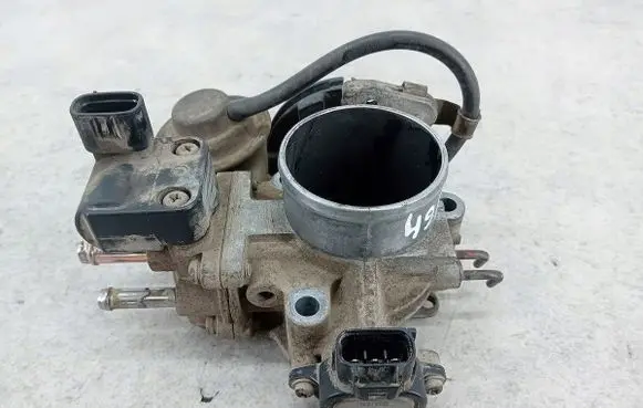 Toyota RAV 4 (XA10) Throttle body valve 