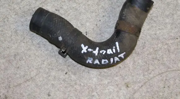 Nissan X-Trail T31 Coolant pipe/hose 
