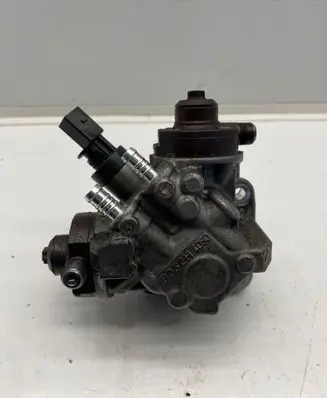 Audi Q5 SQ5 Fuel injection high pressure pump 059130755DA 0445010831 02160819