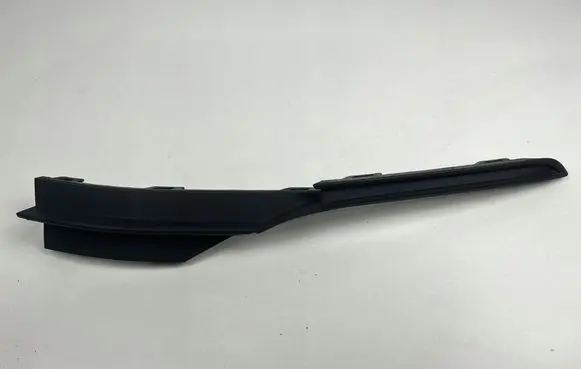 Volkswagen Golf VII Front bumper lower grill 5G0853666L