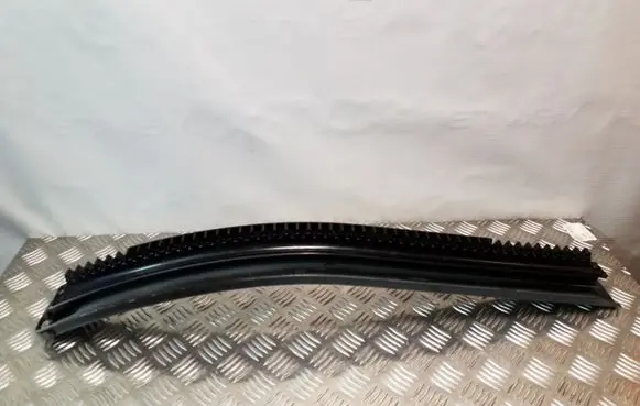 Chrysler Grand Voyager IV Sliding door bottom rail 