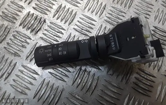 Nissan Qashqai Light switch 8728sd