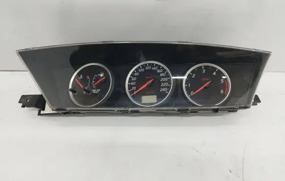 Nissan X-Trail T30 Speedometer (instrument cluster) AV663 2719408