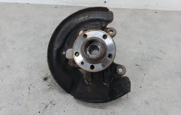 Volvo V60 Front wheel hub spindle knuckle 6G91-3K170-A