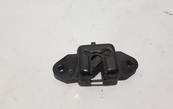 Chevrolet Silverado Loading door lock 85530790