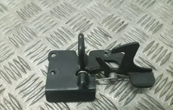 Audi TT Mk1 Engine bonnet/hood lock/latch loop/hook 8N0823480B