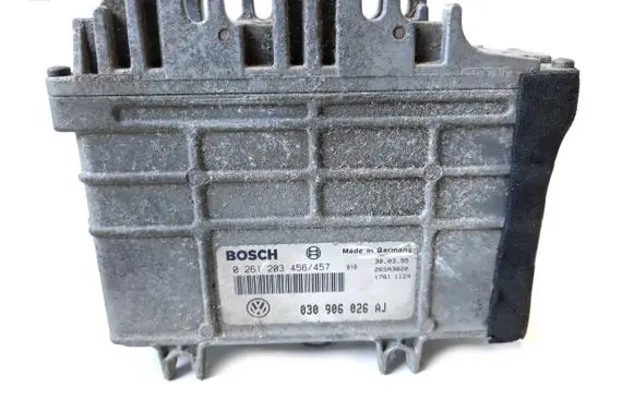 Volkswagen Polo III 6N 6N2 6NF Engine control unit/module 030906026AJ