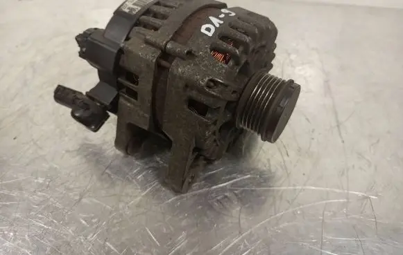 Hyundai ix35 Generator/alternator FG15S034 2606259 373002F100