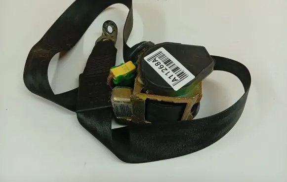 Audi A6 S6 C5 4B Front seatbelt 4B0857706A