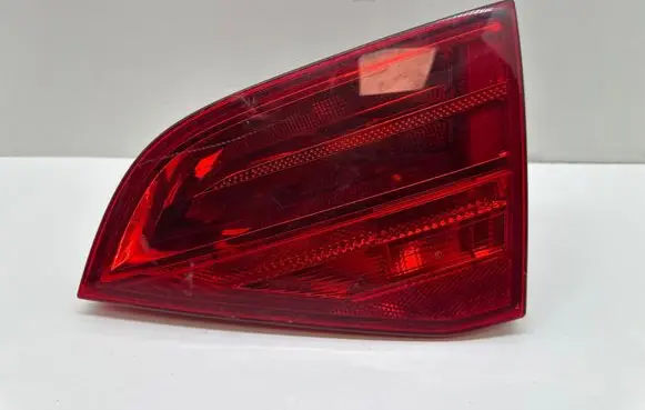 Audi A4 S4 B7 8E 8H Tailgate rear/tail lights 21968002