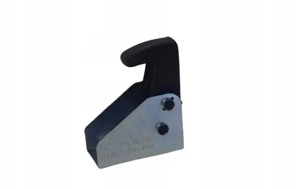 Volkswagen Touareg II Bracket in trunk/boot 7P6867615