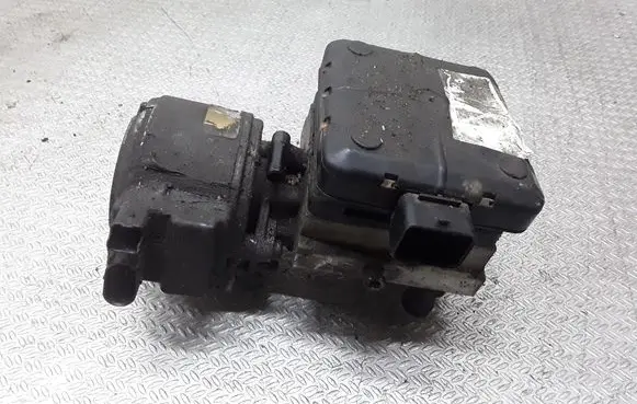 Citroen C5 Air suspension compressor 