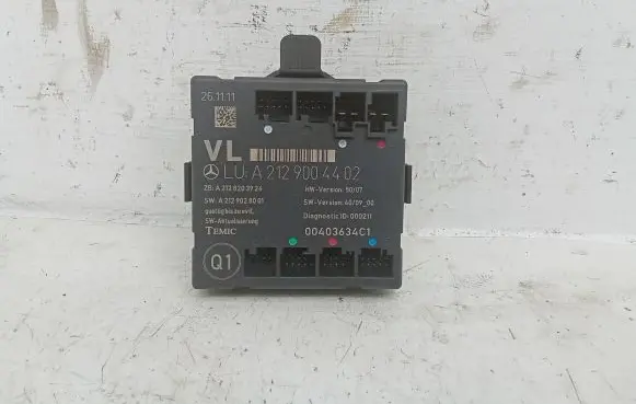 Mercedes-Benz C W204 Door control unit/module A2129004402 A2128203926 A2129028001