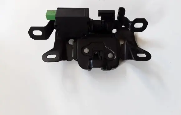 Loading door lock