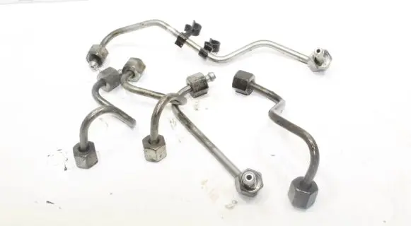 Chevrolet Orlando Fuel injector supply line/pipe 