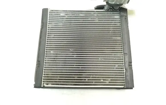 Air conditioning (A/C) radiator (interior)