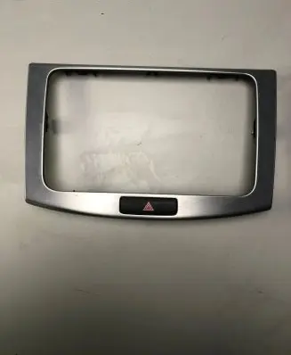 Volkswagen PASSAT CC Radio/GPS head unit trim 3AA858069