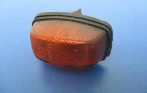 Fiat 126 Front fender indicator light