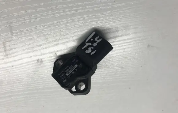 Skoda Octavia Mk2 (1Z) Air pressure sensor 038906051B 0281002399