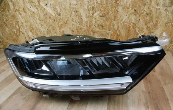Headlight/headlamp