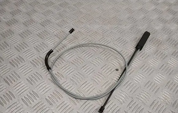 Mercedes-Benz E W213 Engine bonnet/hood lock release cable A2578802304
