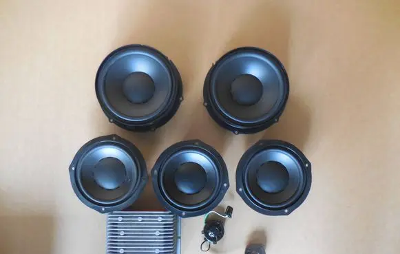 Volkswagen Sharan Audio system kit 7N0