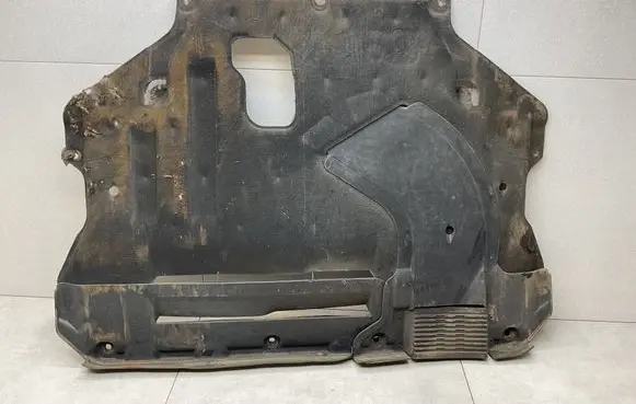 Ford Kuga II Engine splash shield/under tray 