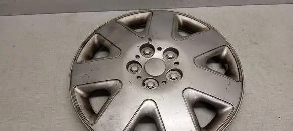 Volkswagen Transporter - Caravelle T5 R16 wheel hub/cap/trim 