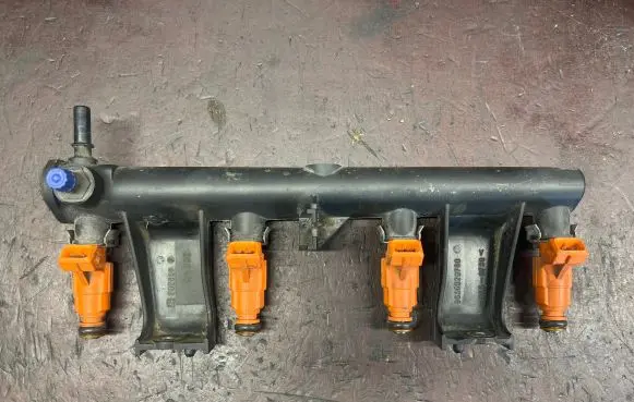 Peugeot 307 Fuel injectors set 9636520780